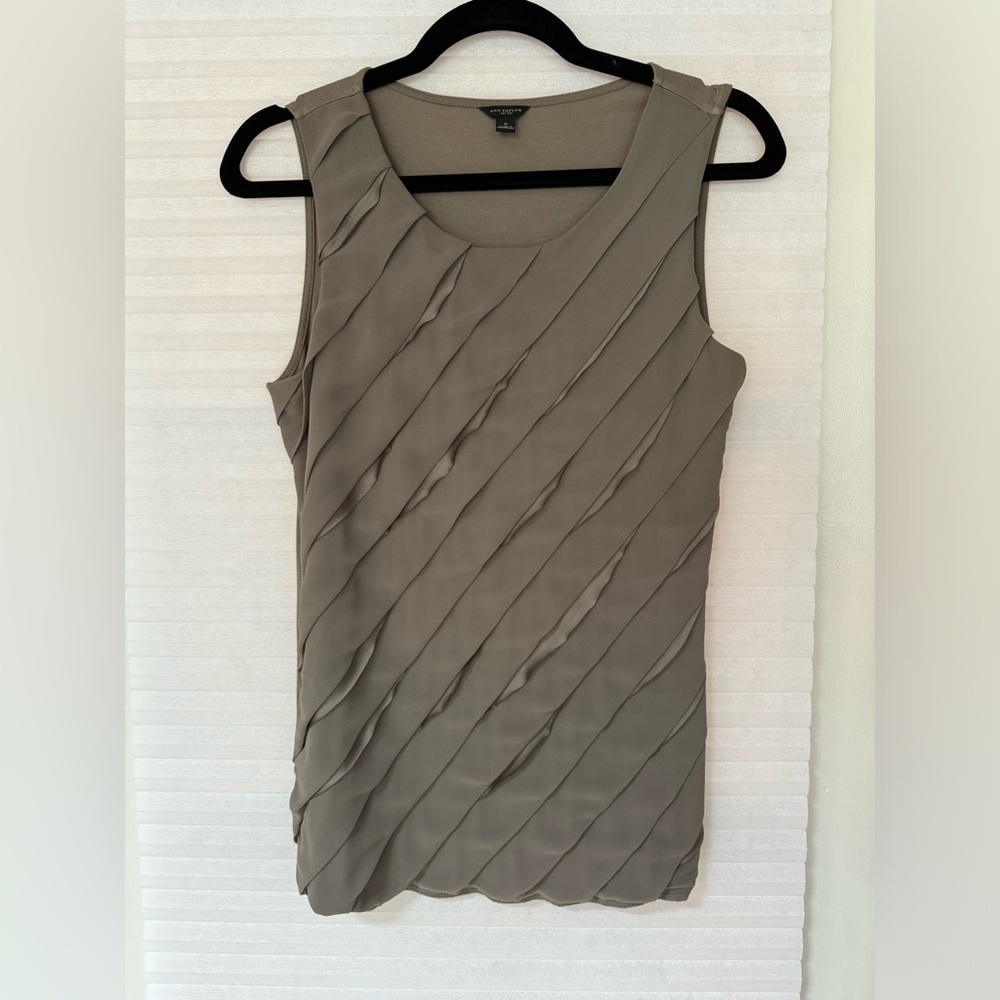 Vintage ANN Taylor Pleat Ruffle Tank Top